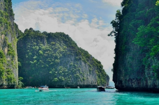 办理去泰国旅游签证要给小费（泰国旅游景点打卡地）