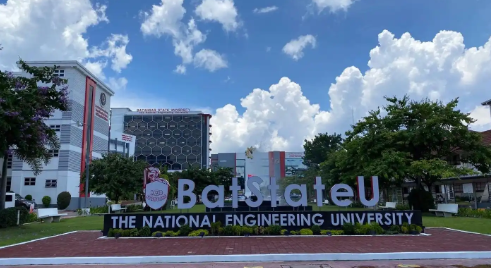 菲律宾国立大学在什么位置(学费多少钱)