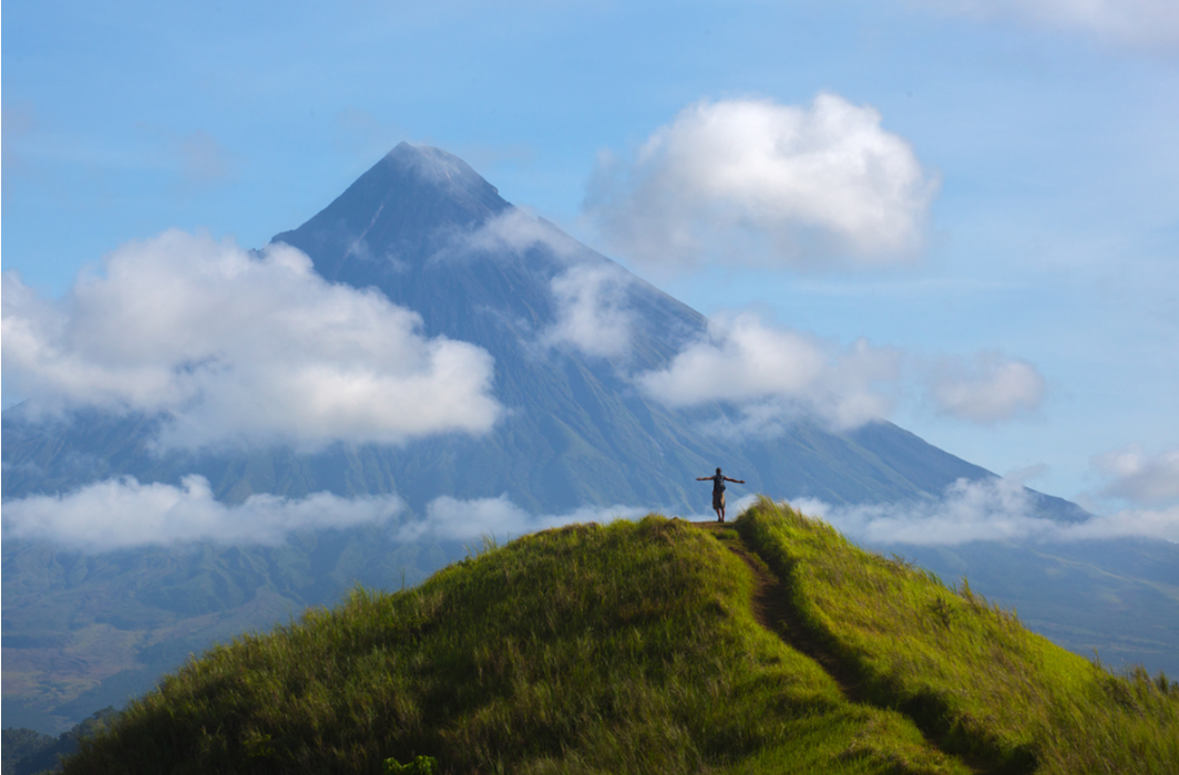 菲律宾马荣火山在哪(旅游介绍)