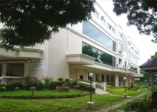 菲律宾亚当森大学怎么申请去留学(报道要带什么)
