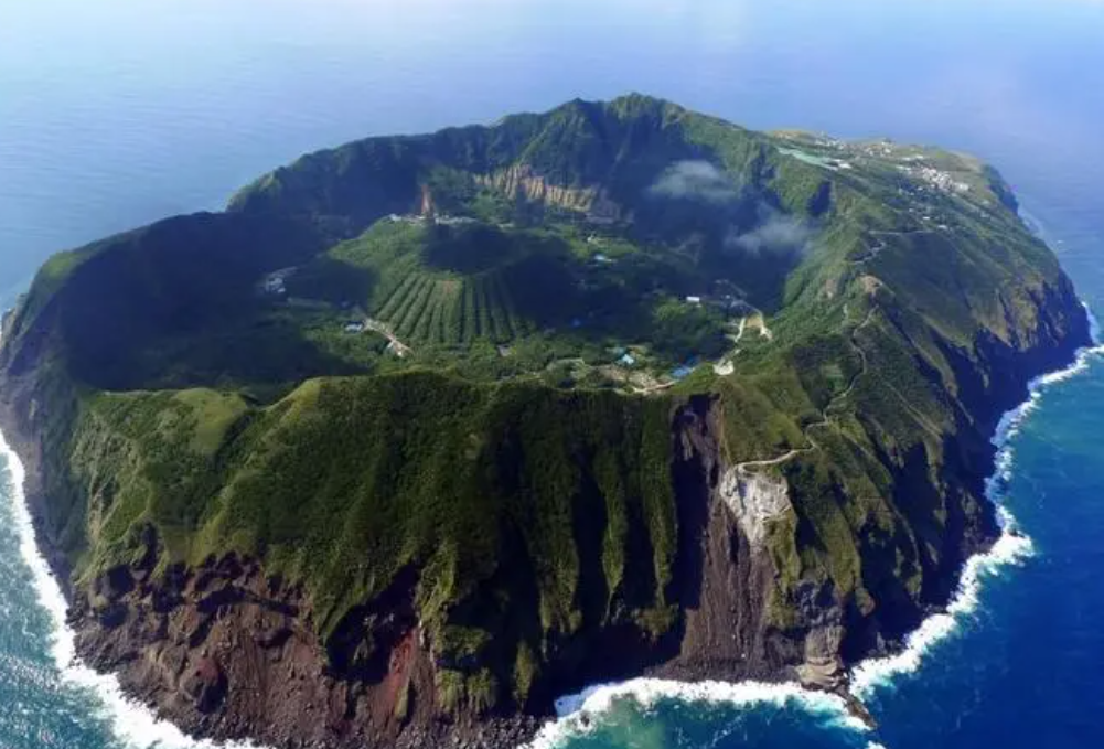 菲律宾火山岛具体地点(需不需要门票)