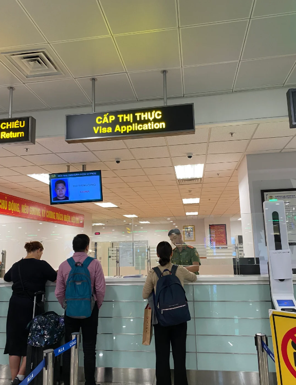 入境越南机场落地签证要求（入境越南机场落地签证办理流程）