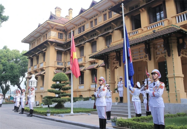 越南外交部认证需要带哪些(地址在哪里)