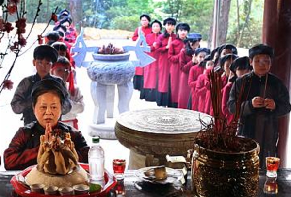 越南民俗风情包括哪些方面(节日有哪些风俗)
