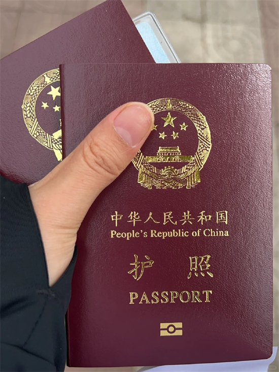 在泰国遗失护照应该怎么补办（护照更新后签证还有效吗）