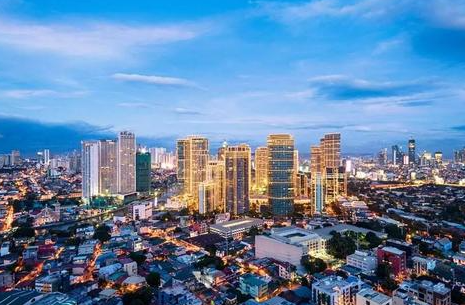 菲外长：菲律宾将成为强国之间的桥梁建设者
