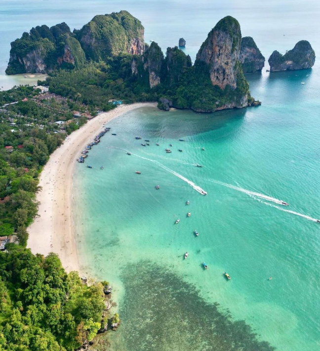 泰国3大海滩入选2024年世界百大海滩