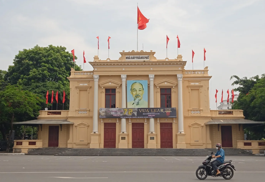 越南海防景点歌剧院.png