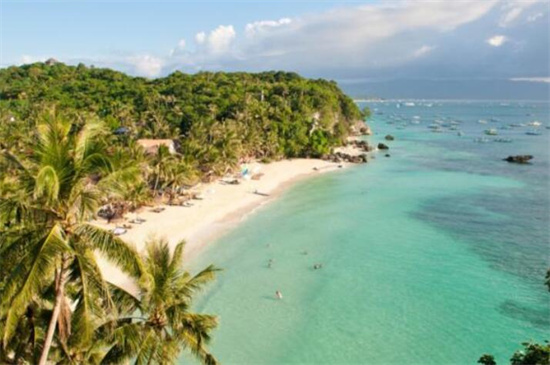 菲律宾旅游白沙滩（白沙滩的位置在哪）