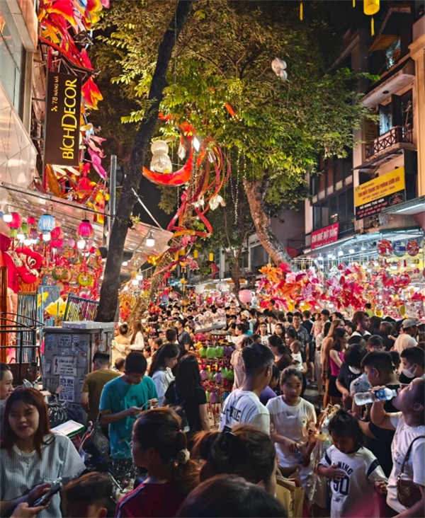 越南人一般怎么庆祝元旦(会放假吗)